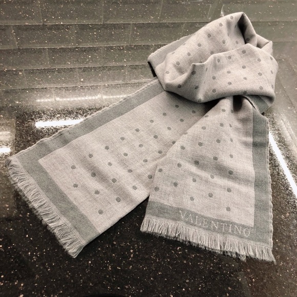 VALENTINO Polka Dot Grey Wool Scarf - Picture 6 of 13